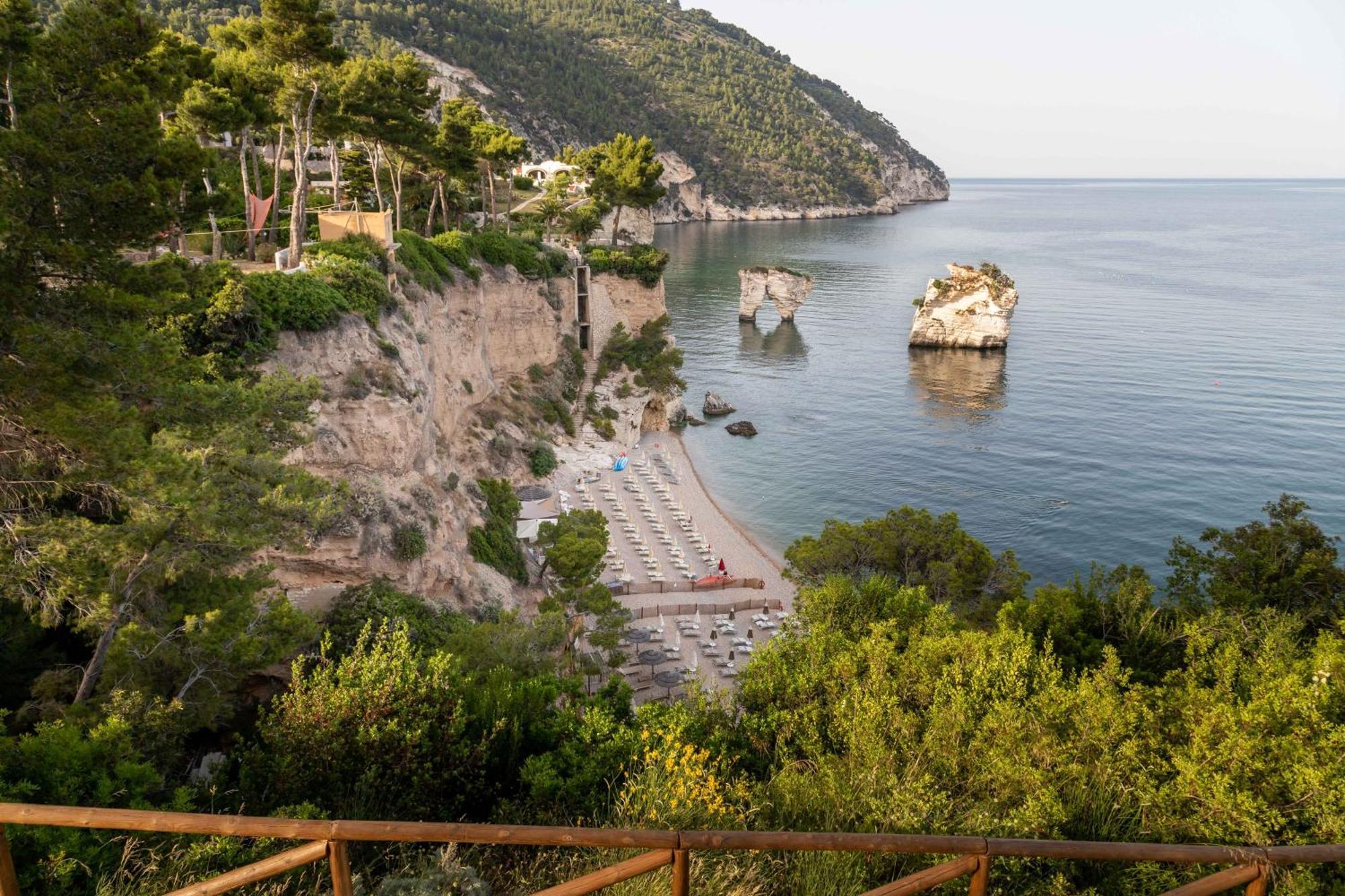 Отель Ah Premium Baia Dei Faraglioni Маттината Экстерьер фото